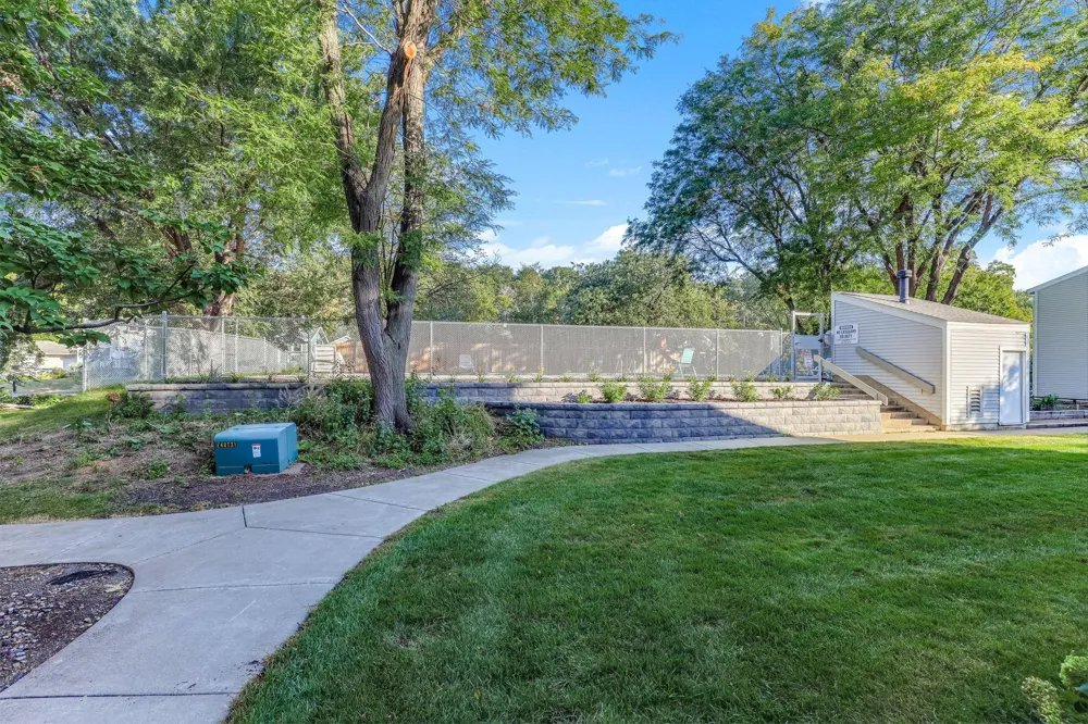 2310 Benson Avenue #H Saint Paul, MN 55116