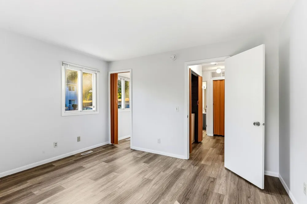 2310 Benson Avenue #H Saint Paul, MN 55116