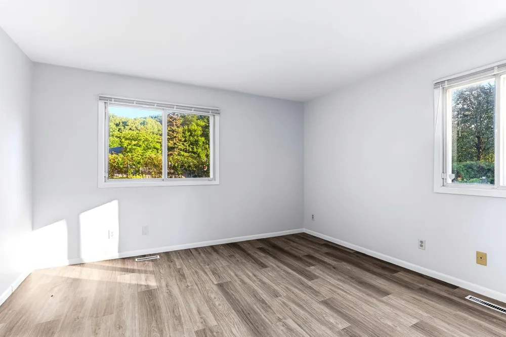 2310 Benson Avenue #H Saint Paul, MN 55116