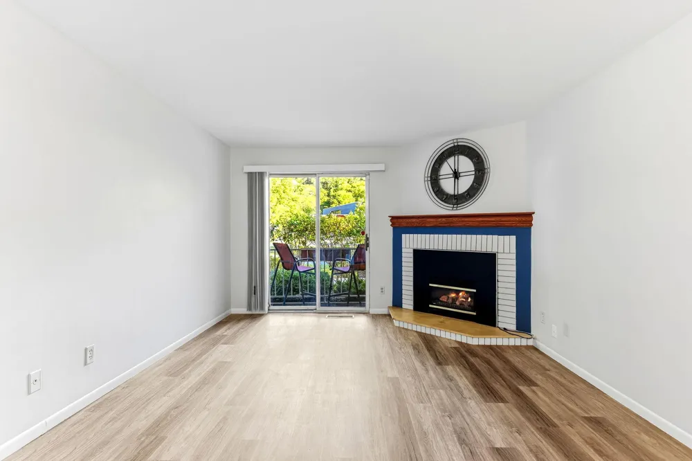 2310 Benson Avenue #H Saint Paul, MN 55116