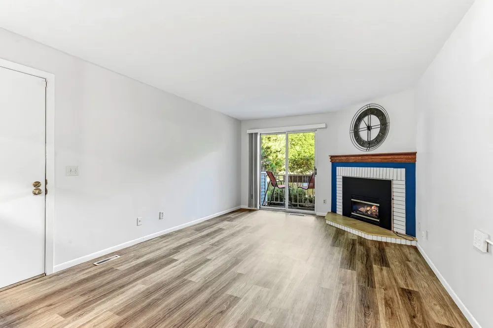 2310 Benson Avenue #H Saint Paul, MN 55116