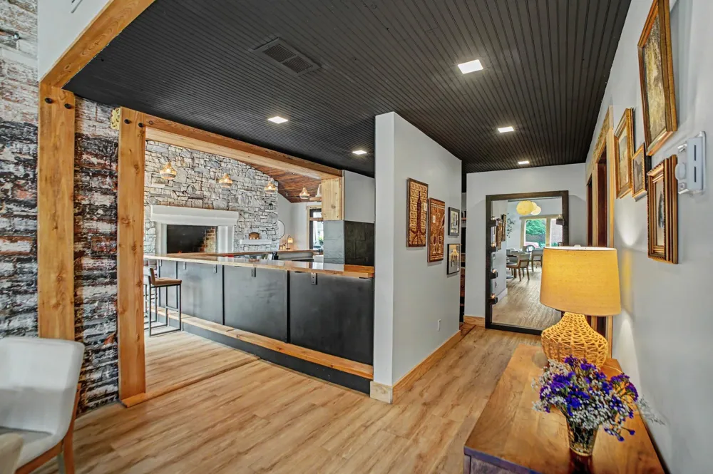 328 5th Avenue Bayport, MN 55003