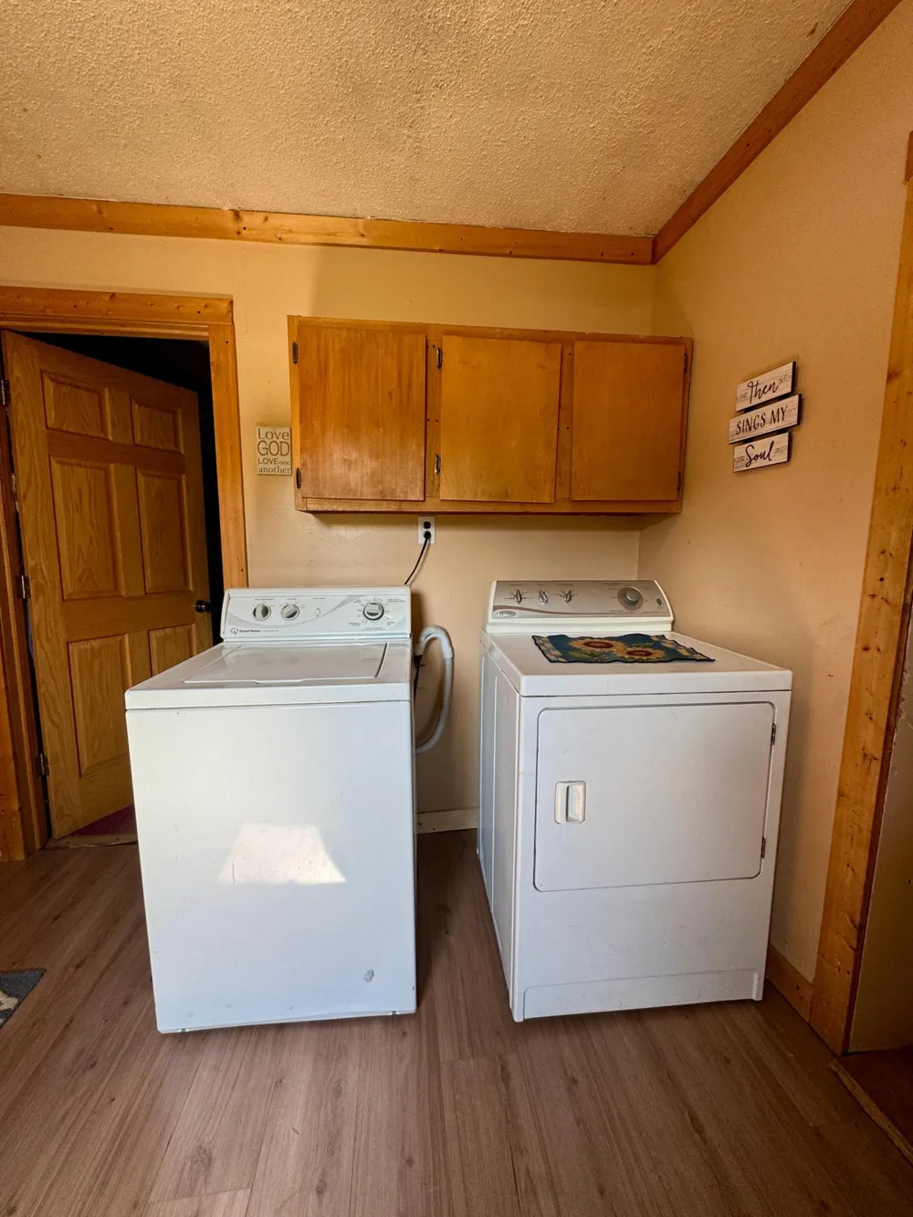 69305 Kirkwood Drive Roosevelt, MN 56673