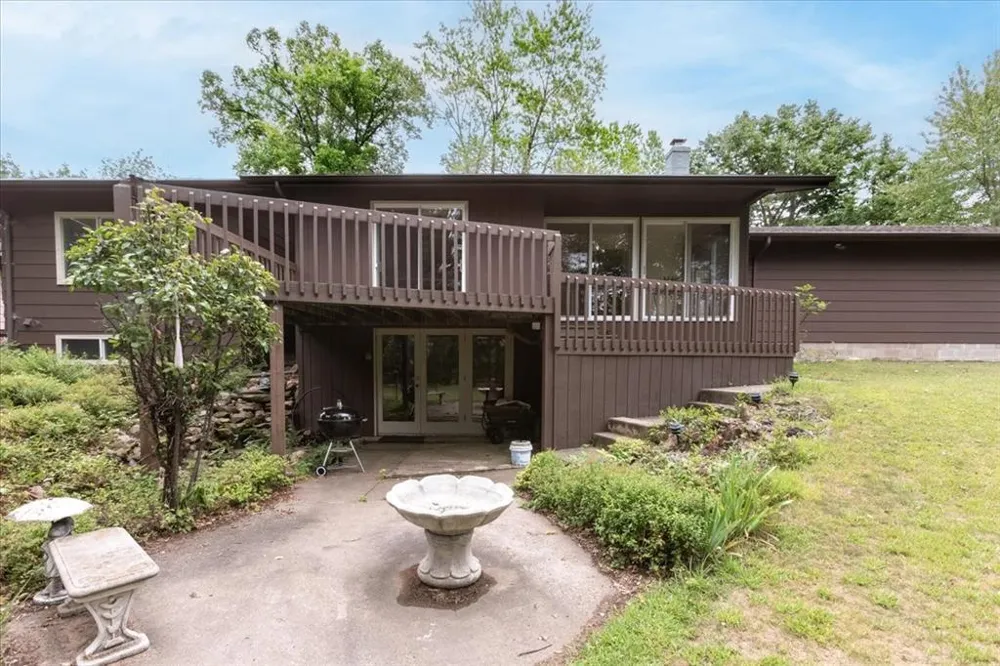 1121 River Heights Road Menomonie, WI 54751