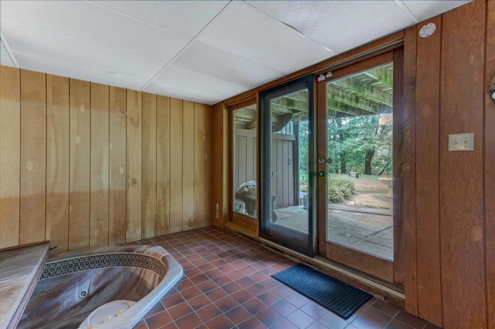 1121 River Heights Road Menomonie, WI 54751
