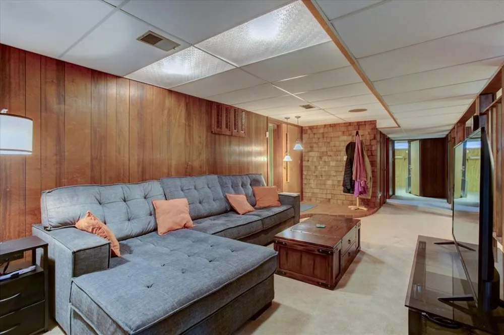 1121 River Heights Road Menomonie, WI 54751