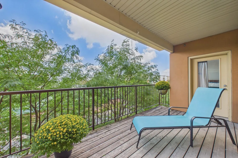 150 E Burnsville Parkway #309 Burnsville, MN 55337