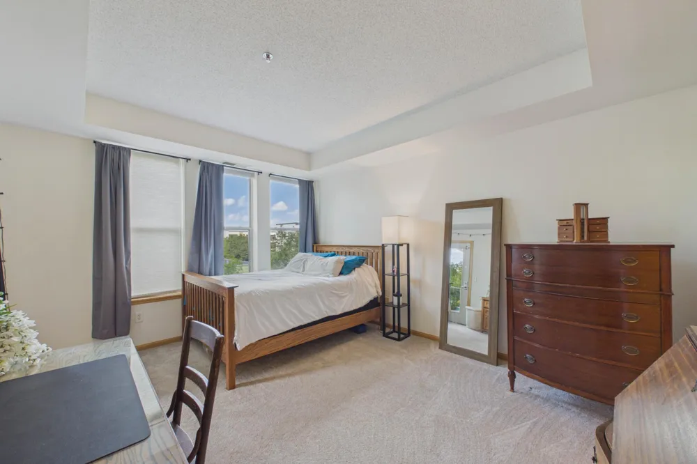 150 E Burnsville Parkway #309 Burnsville, MN 55337