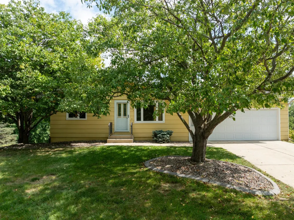 533 29th Street NW Rochester, MN 55901