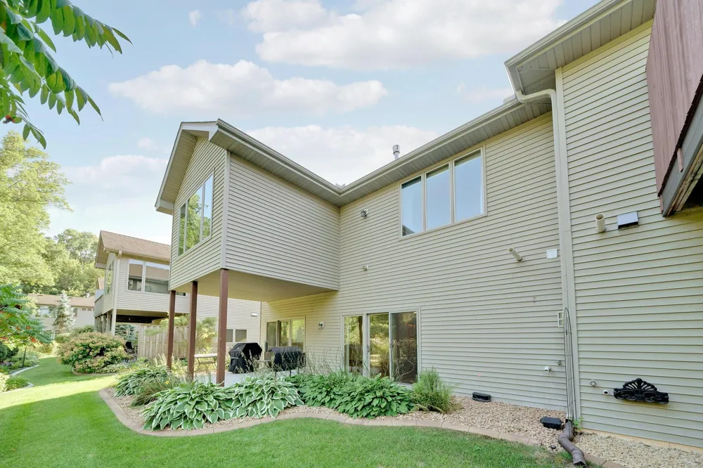 14023 Walters Way Savage, MN 55378