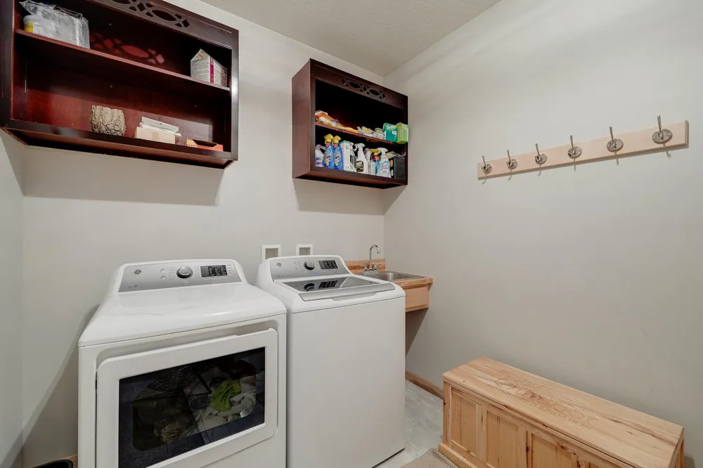 14023 Walters Way Savage, MN 55378