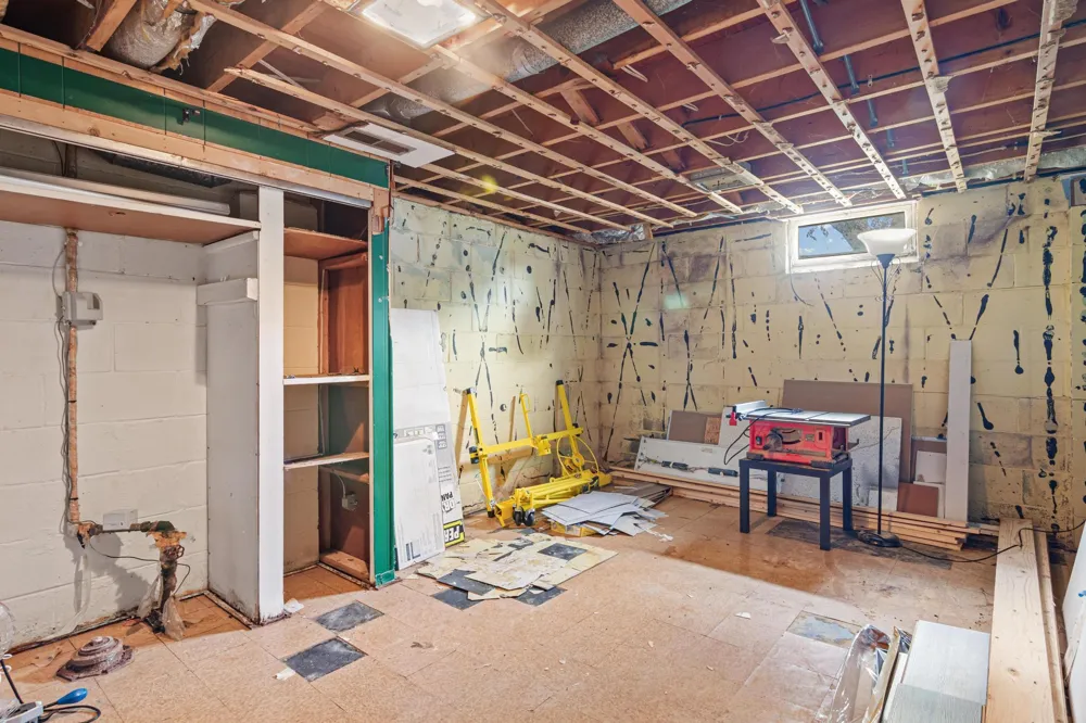 727 Shumway Street S Shakopee, MN 55379