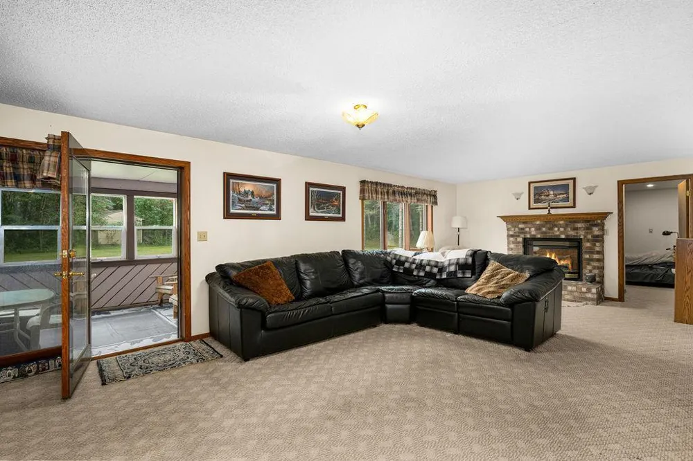4859 Terrace Circle Hermantown, MN 55811