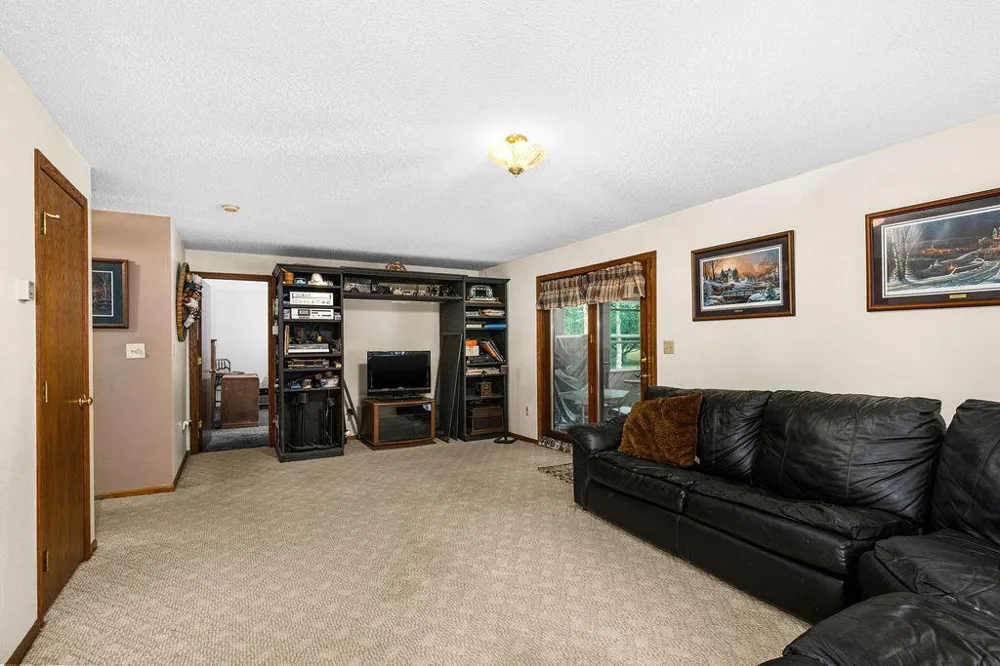 4859 Terrace Circle Hermantown, MN 55811