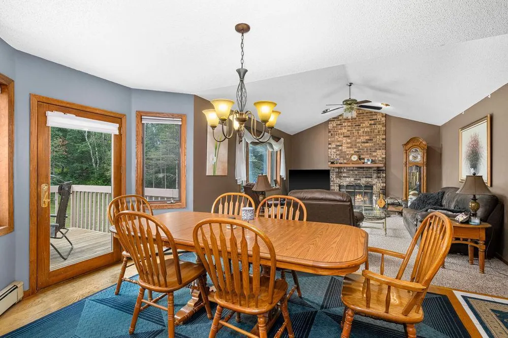 4859 Terrace Circle Hermantown, MN 55811