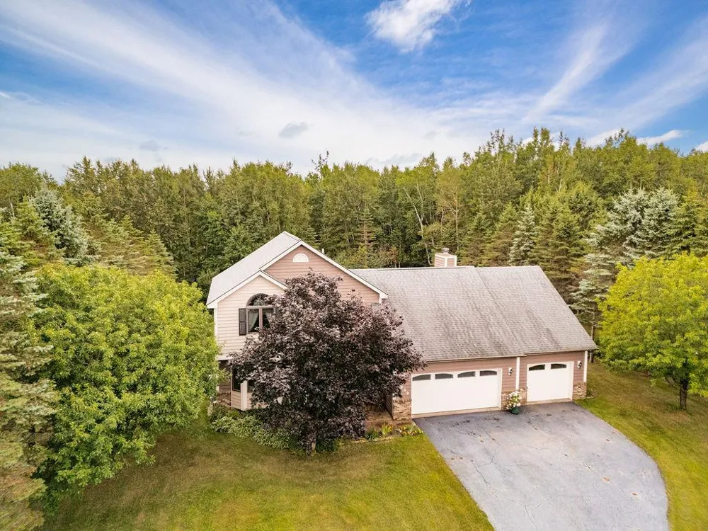 4859 Terrace Circle Hermantown, MN 55811