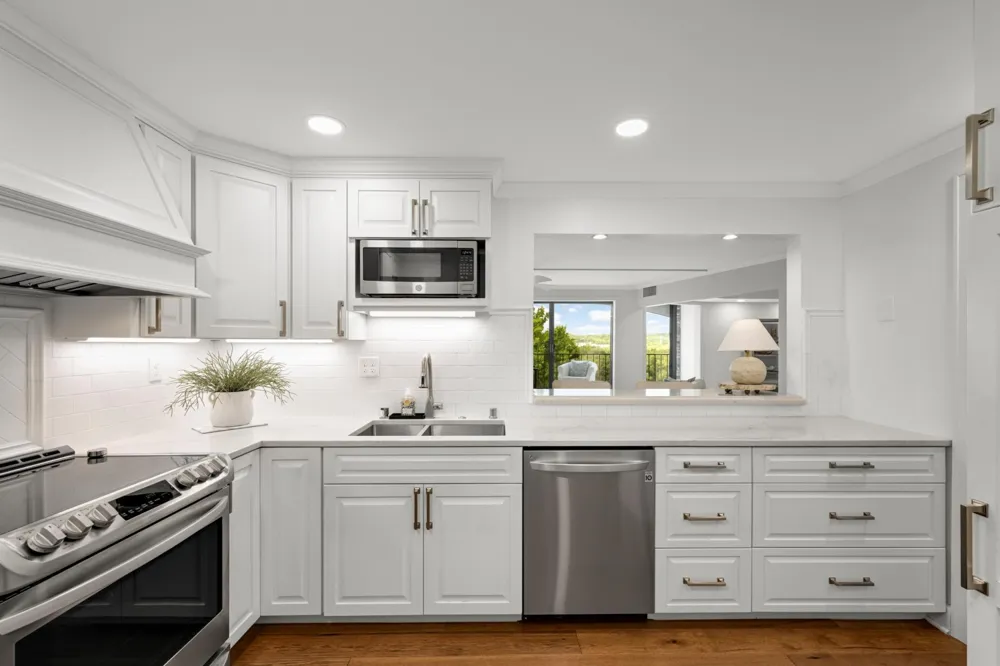 1077 Sibley Memorial Highway #605 Mendota Heights, MN 55118