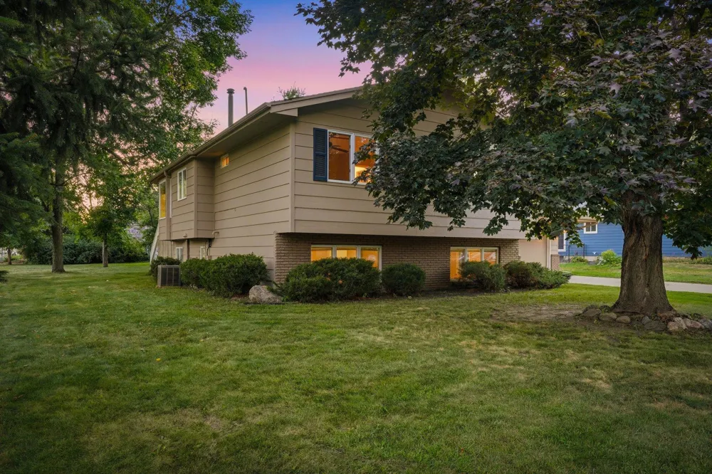 1198 Harrison Street S Shakopee, MN 55379