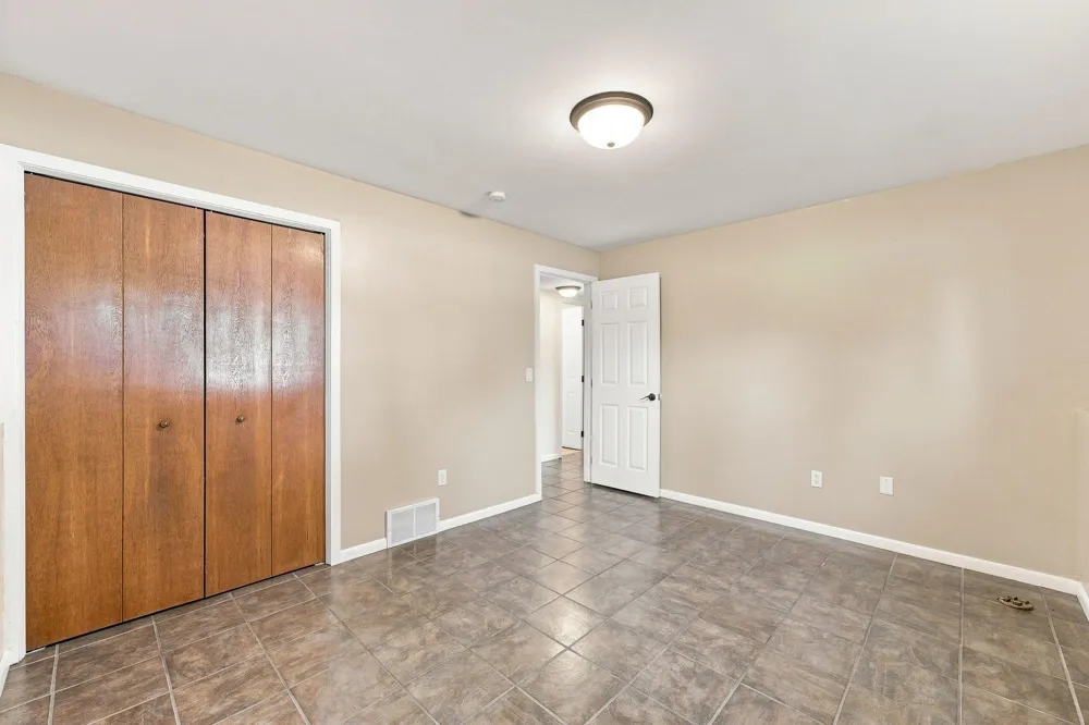 1198 Harrison Street S Shakopee, MN 55379