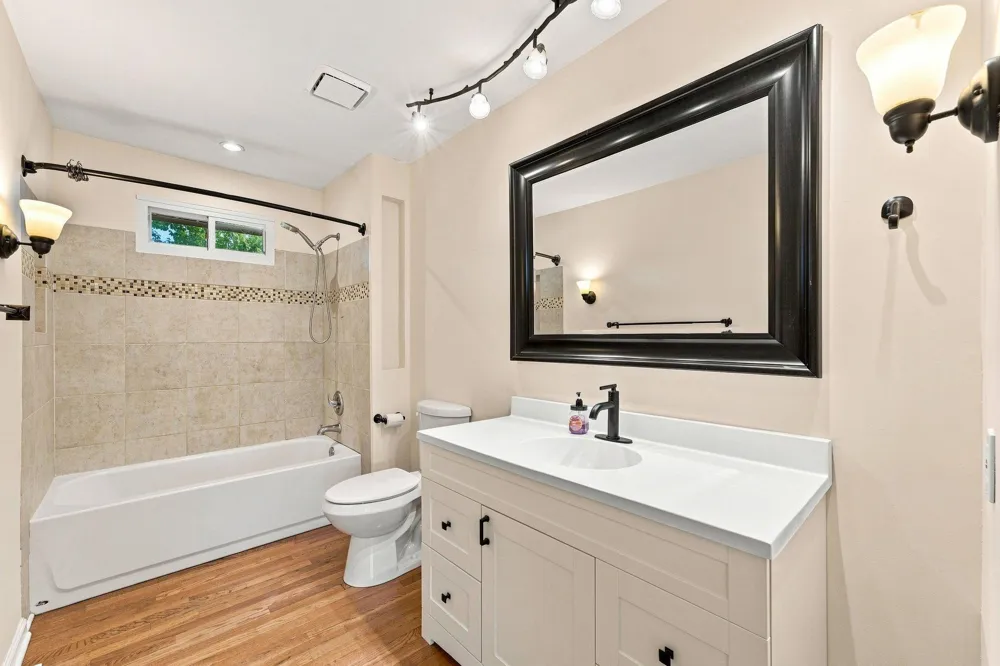 1198 Harrison Street S Shakopee, MN 55379