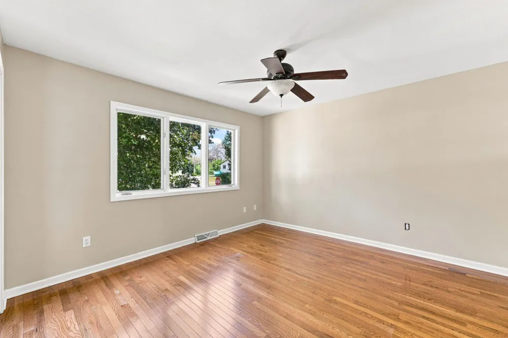 1198 Harrison Street S Shakopee, MN 55379