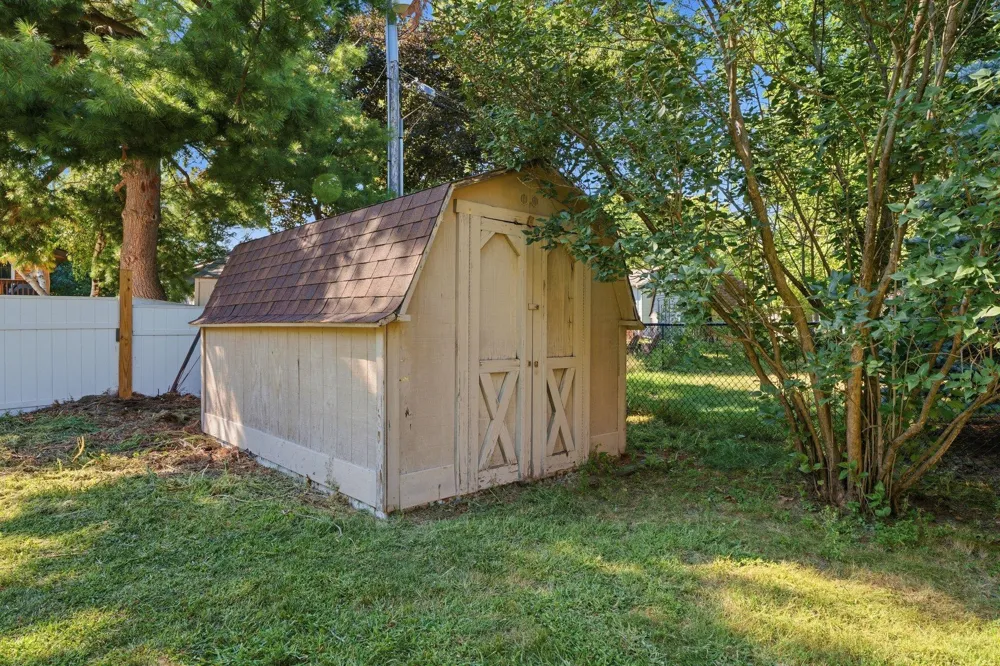 1198 Harrison Street S Shakopee, MN 55379