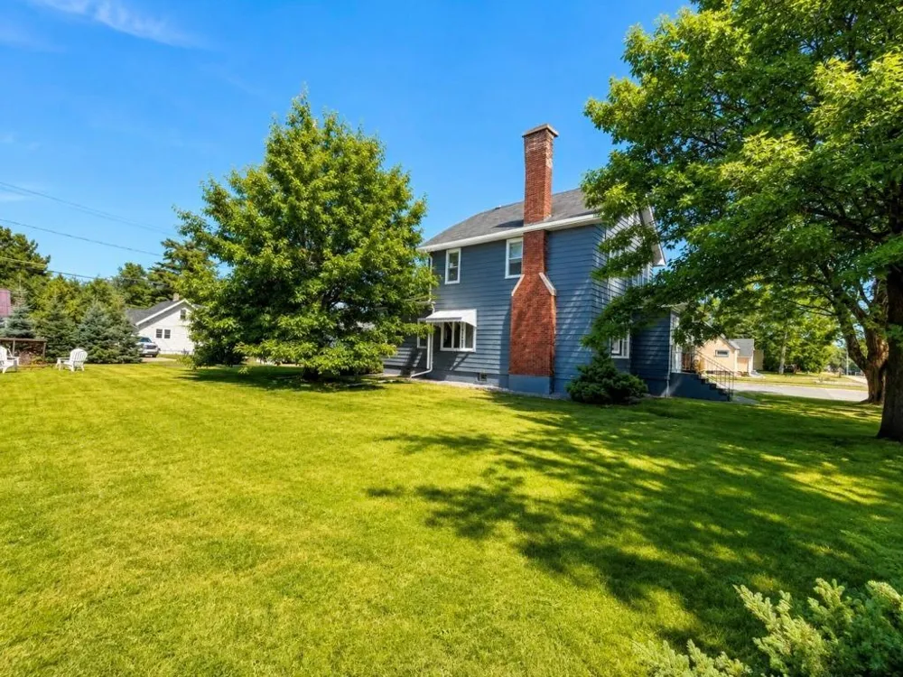 502 W 3rd Avenue Keewatin, MN 55753