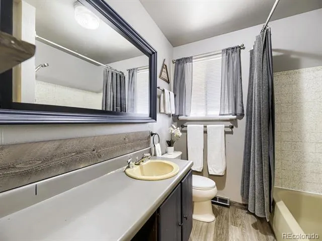 370 Helena Circle Lone Tree, CO 80124