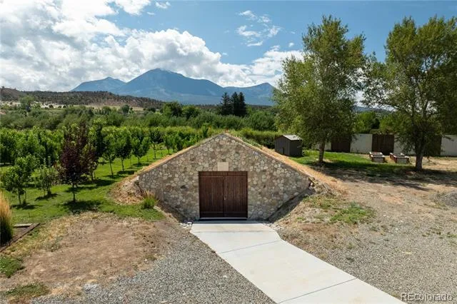 15805 Black Bridge Road Paonia, CO 81428