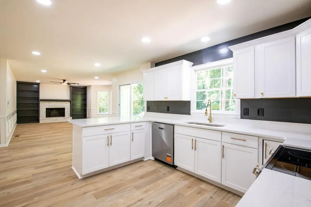 1720 Ridgefield Drive Roswell, GA 30075