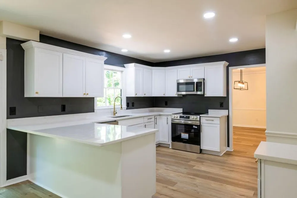 1720 Ridgefield Drive Roswell, GA 30075