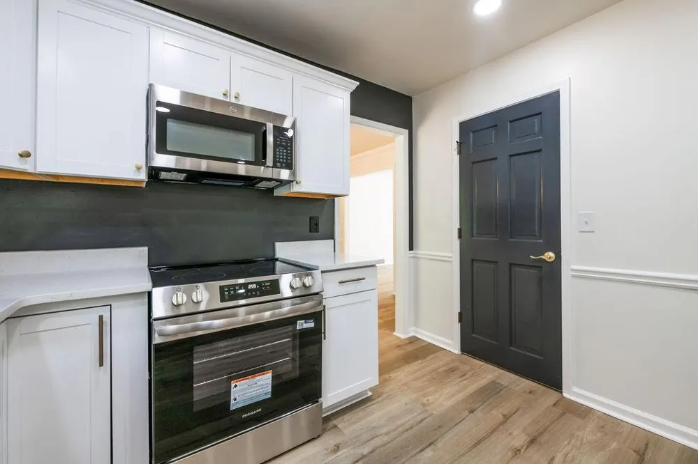1720 Ridgefield Drive Roswell, GA 30075