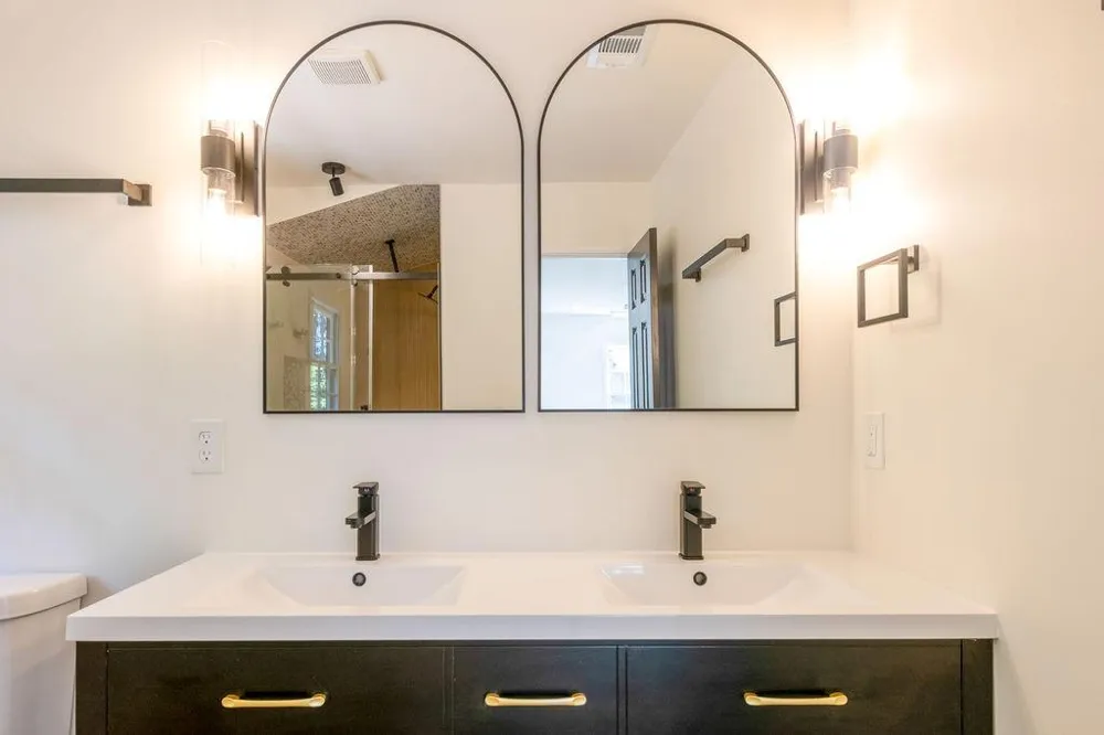 1720 Ridgefield Drive Roswell, GA 30075