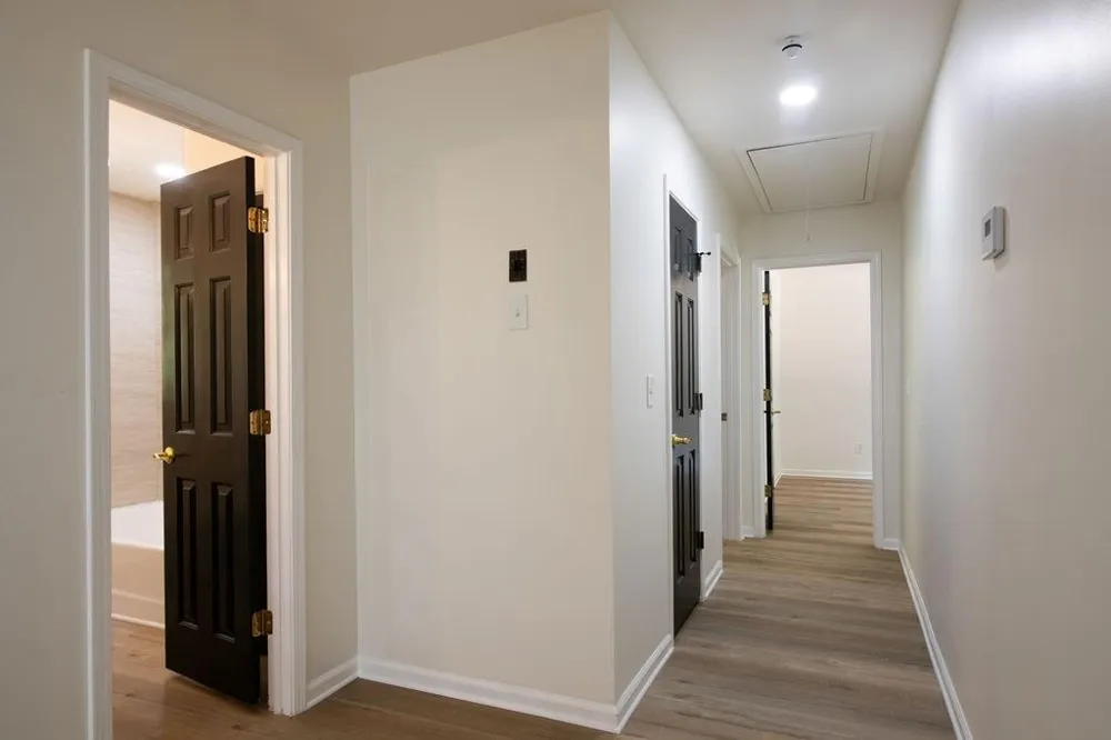 1720 Ridgefield Drive Roswell, GA 30075