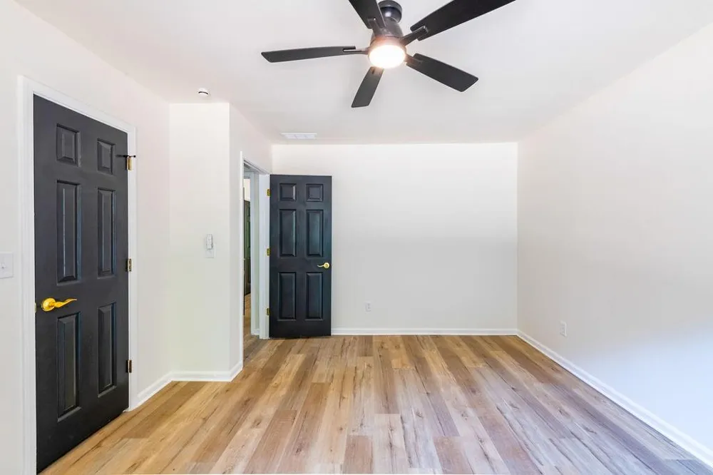 1720 Ridgefield Drive Roswell, GA 30075