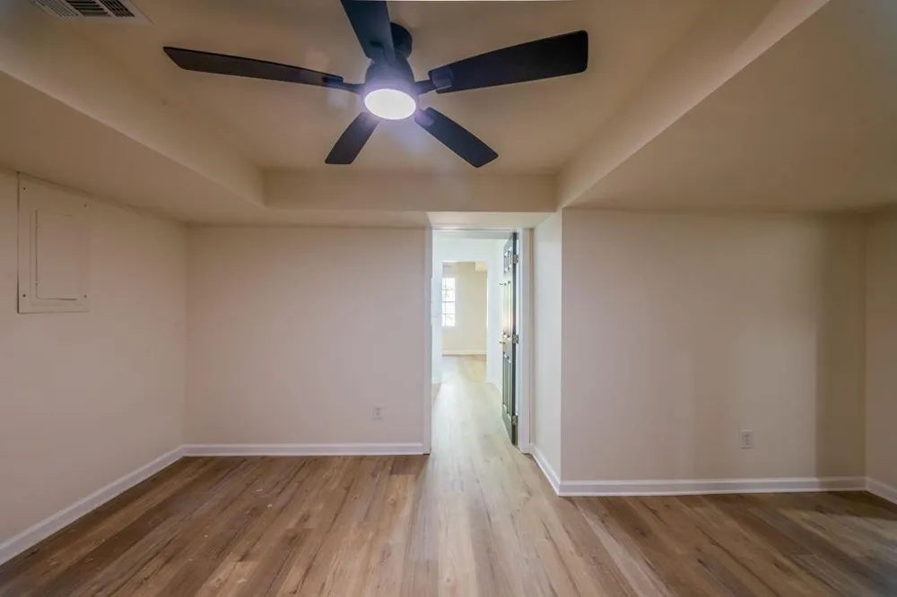 1720 Ridgefield Drive Roswell, GA 30075