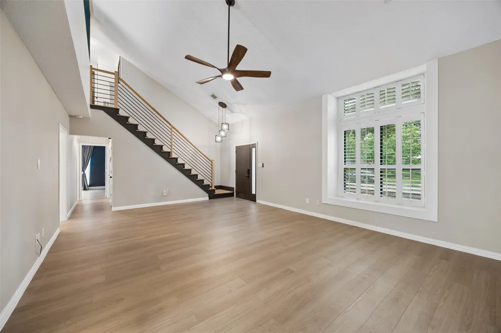4321 Bradford Drive Grapevine, TX 76051