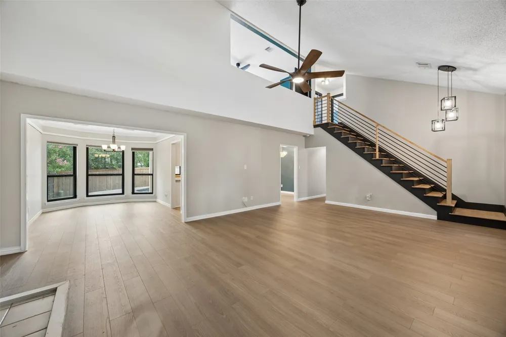 4321 Bradford Drive Grapevine, TX 76051