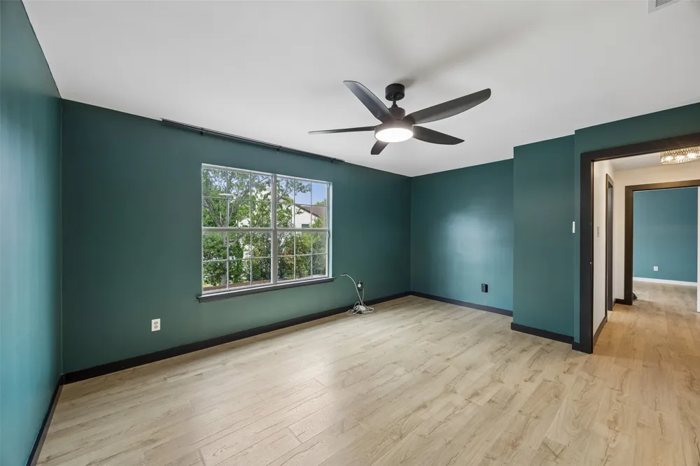 4321 Bradford Drive Grapevine, TX 76051