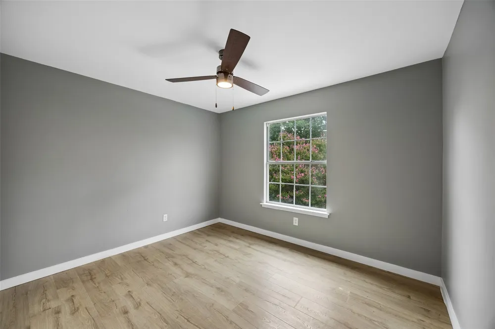 4321 Bradford Drive Grapevine, TX 76051