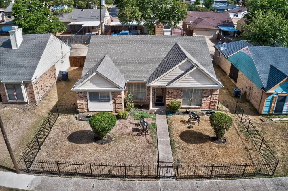 9815 Tamalpais Drive Dallas, TX 75217