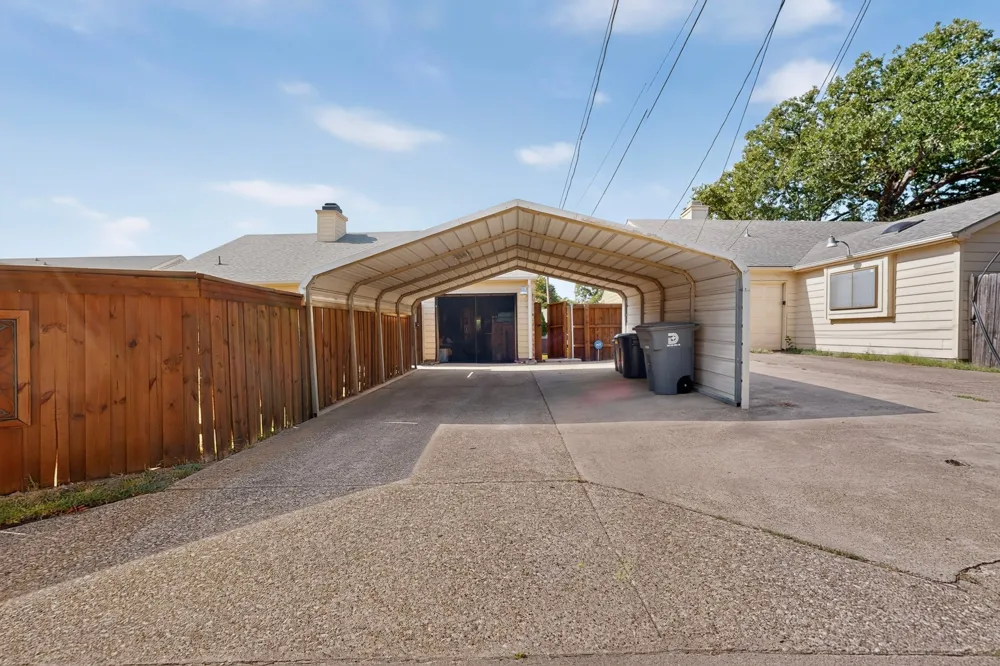 9815 Tamalpais Drive Dallas, TX 75217