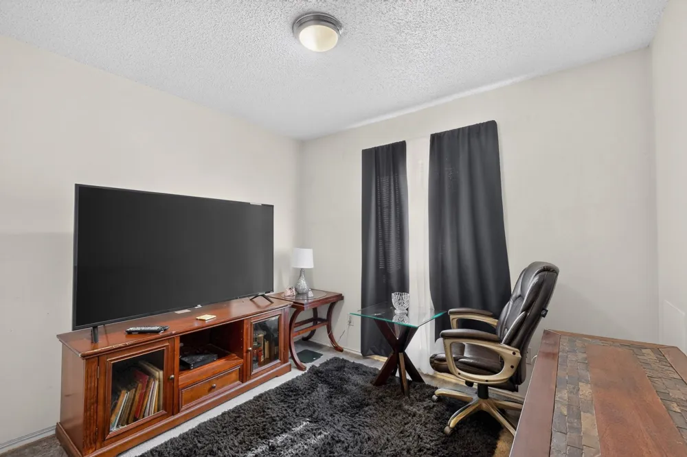 9815 Tamalpais Drive Dallas, TX 75217