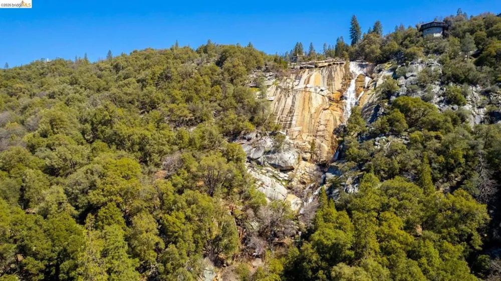 22148 Crystal Falls Dr. West Sonora, CA 95370