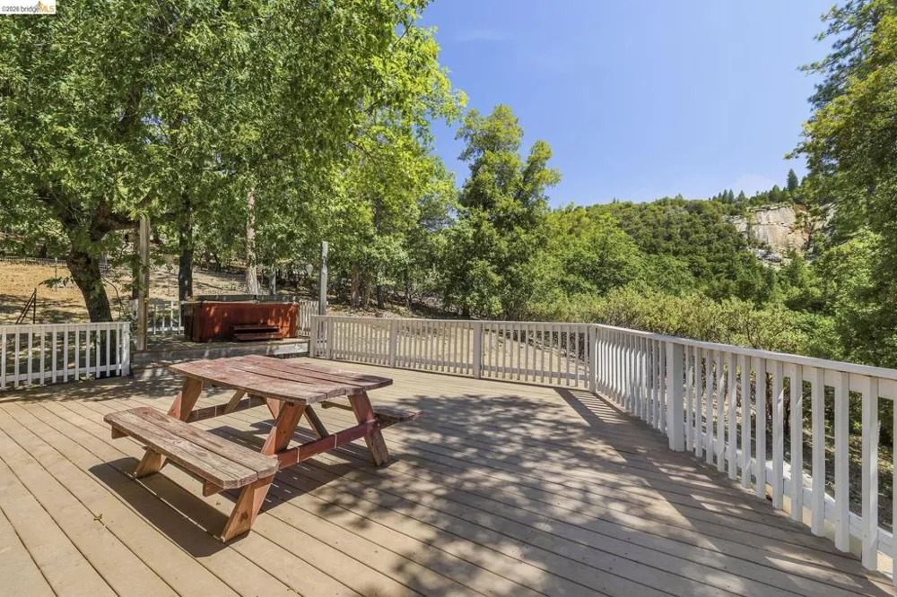 22148 Crystal Falls Dr. West Sonora, CA 95370