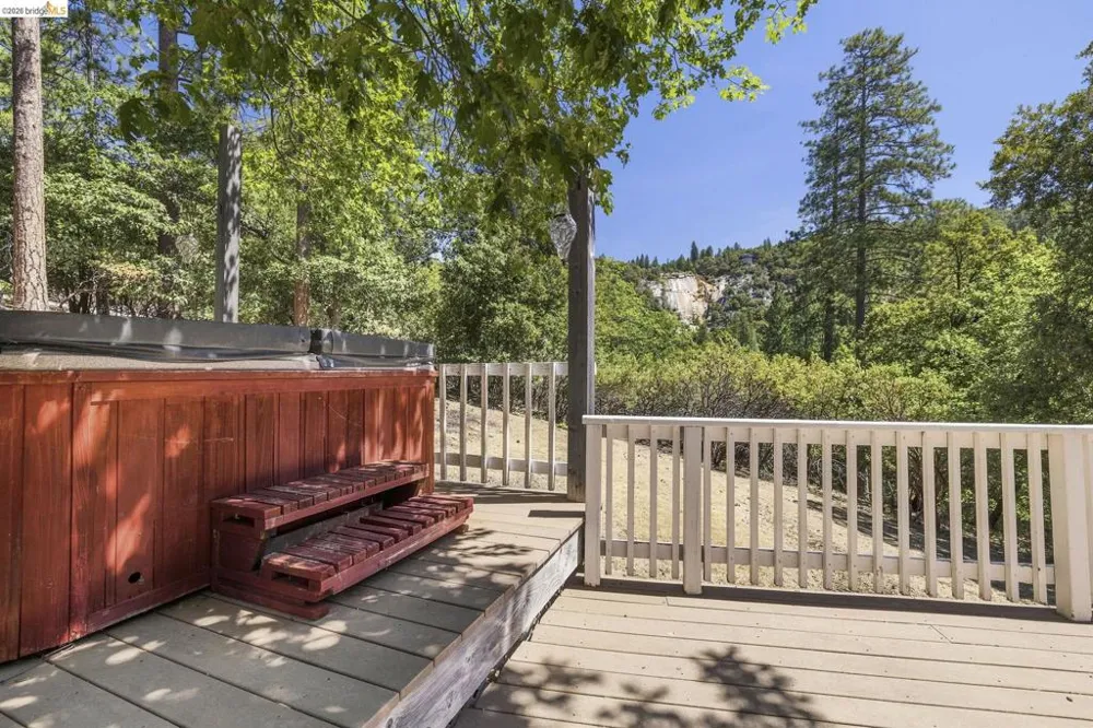 22148 Crystal Falls Dr. West Sonora, CA 95370
