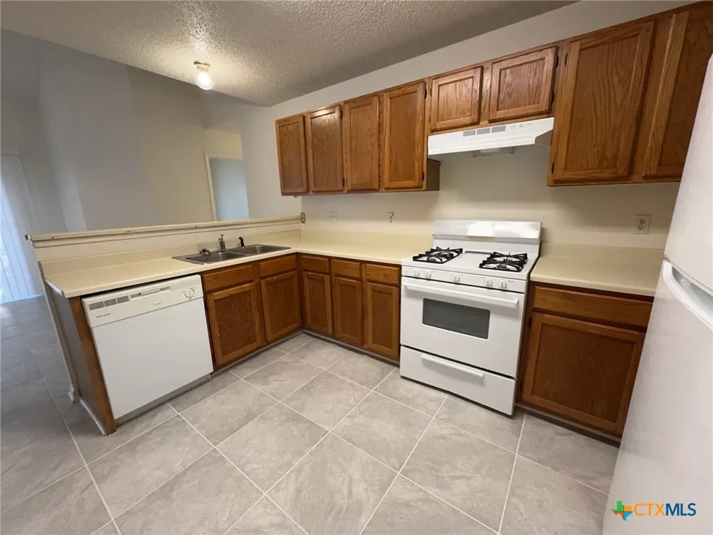 3202 Honeysuckle Drive Killeen, TX 76542