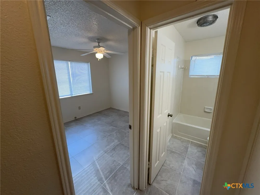 3202 Honeysuckle Drive Killeen, TX 76542