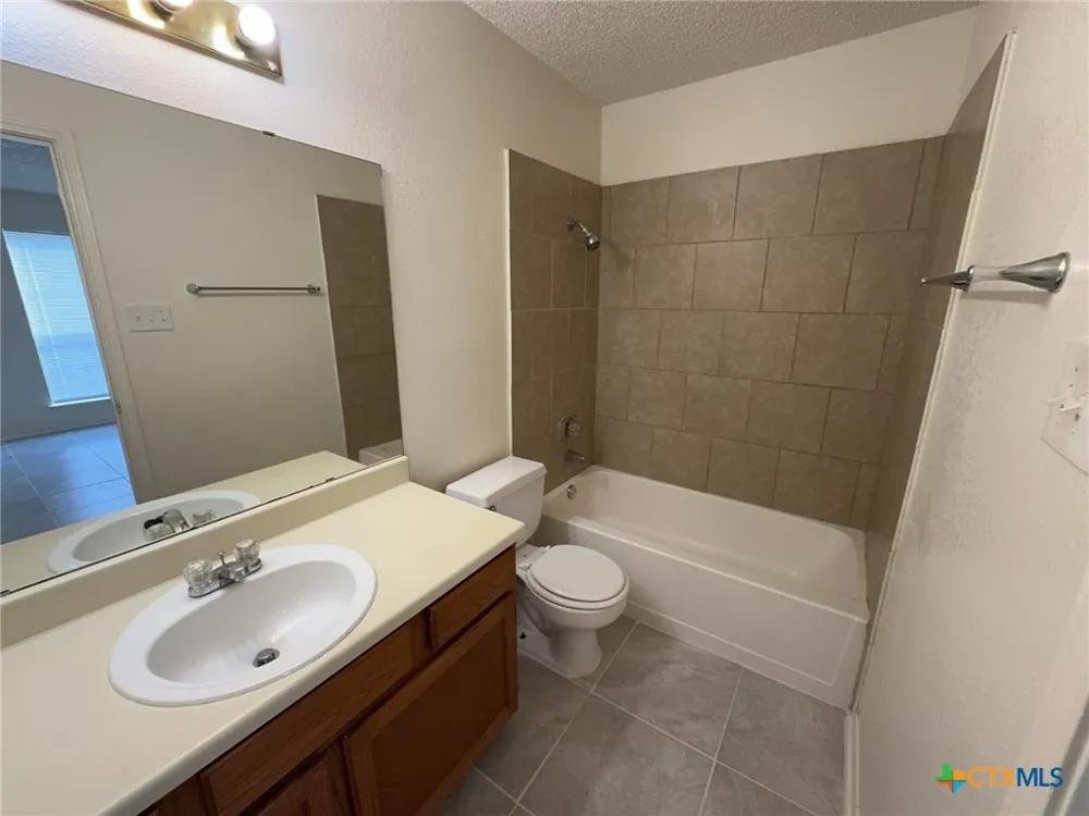 3202 Honeysuckle Drive Killeen, TX 76542
