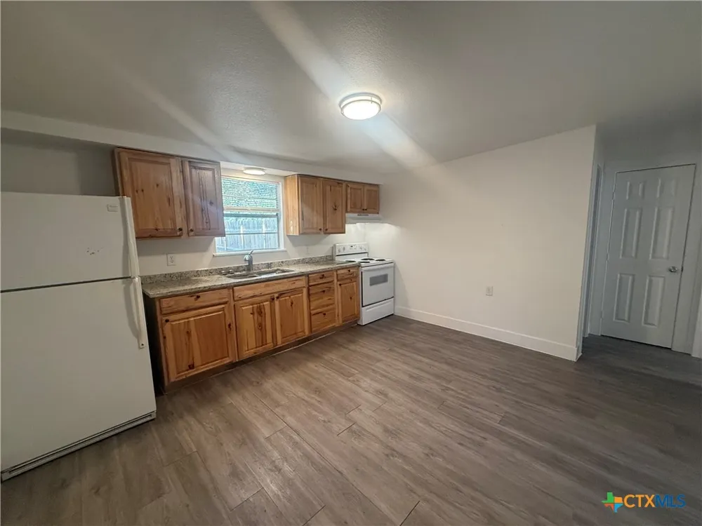 1007 Hackberry Street #A San Marcos, TX 78666